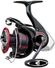 Load image into Gallery viewer, Daiwa 5000 Fuego LT Spinning Reel with 5.3:1 FEGLT5000D-C
